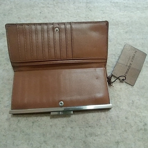 Audrey Brooke long wallet - Picture 3 of 8